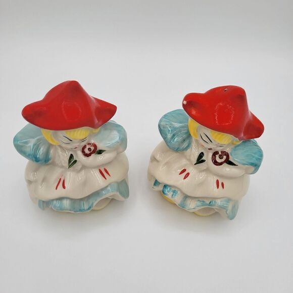 Very Rare Regal China Dutch Girl Salt & Pepper Shakers Set - Picture 6 of 11